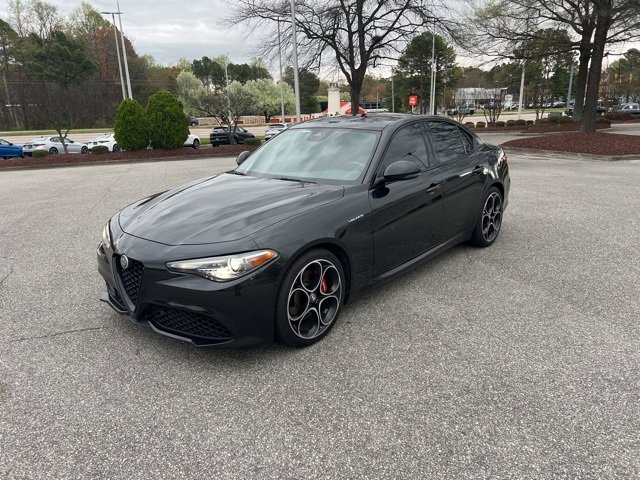 Used 2022 Alfa Romeo Giulia Veloce
