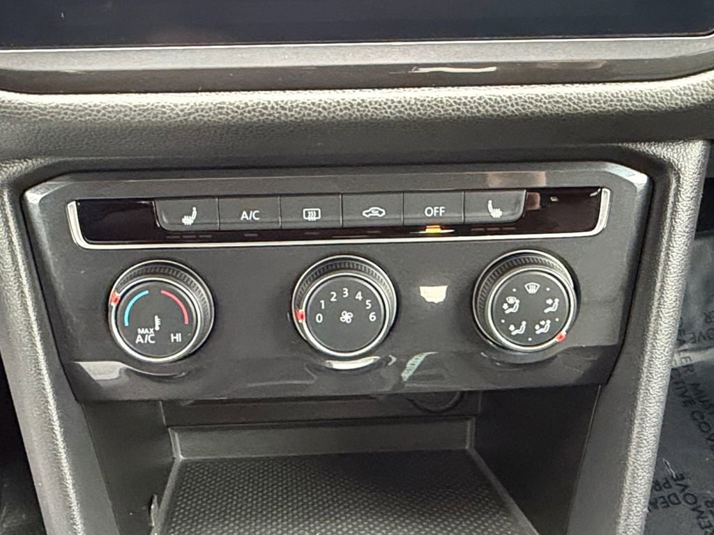 Used 2024 Volkswagen Tiguan Wolfsburg Edition image 23