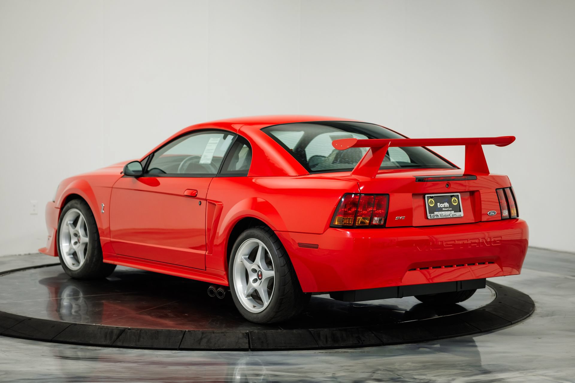 Used 2000 Ford Mustang Cobra RWD image 8