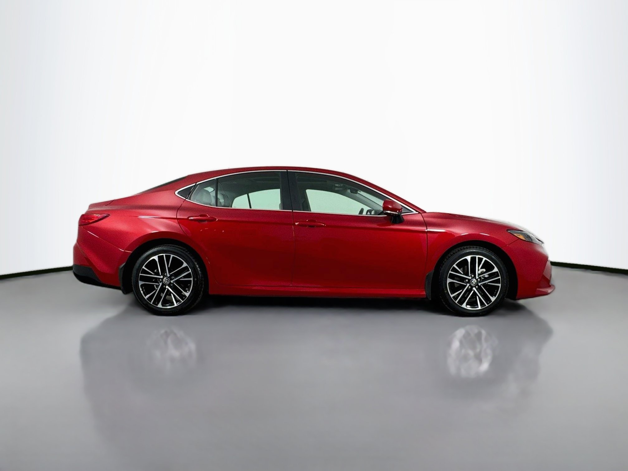 Certified 2025 Toyota Camry XLE w/ Premium Plus Package FWD image 8