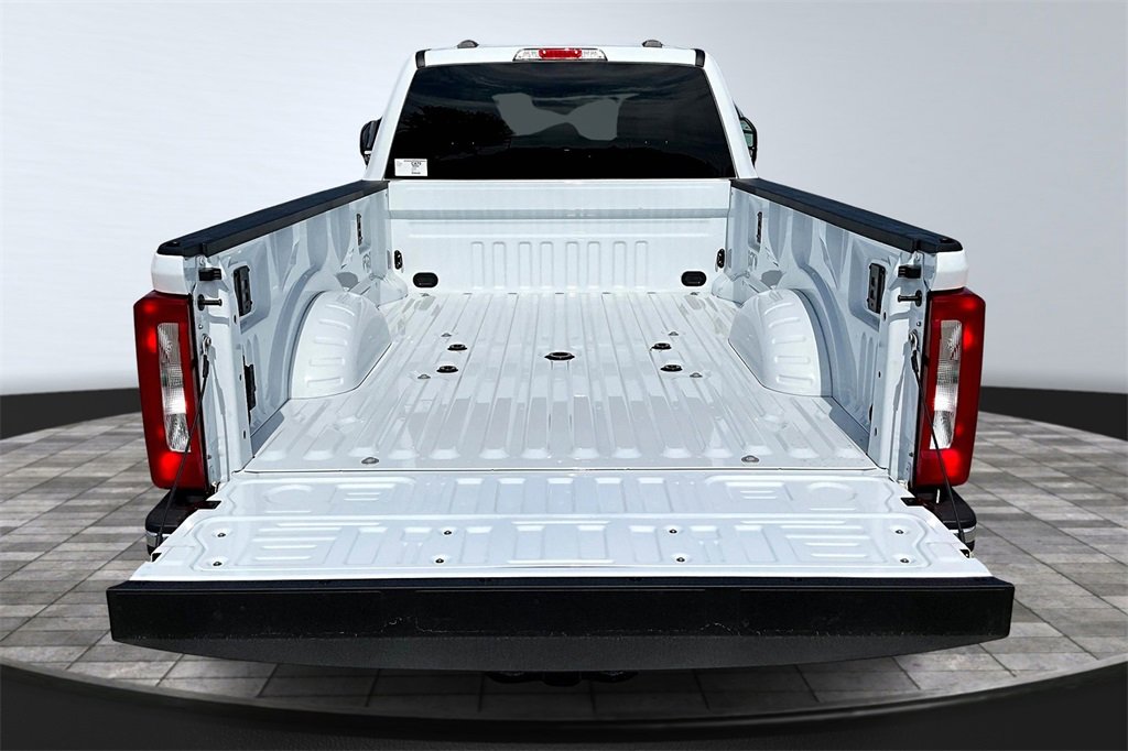 New 2026 Ford F250 XL image 7