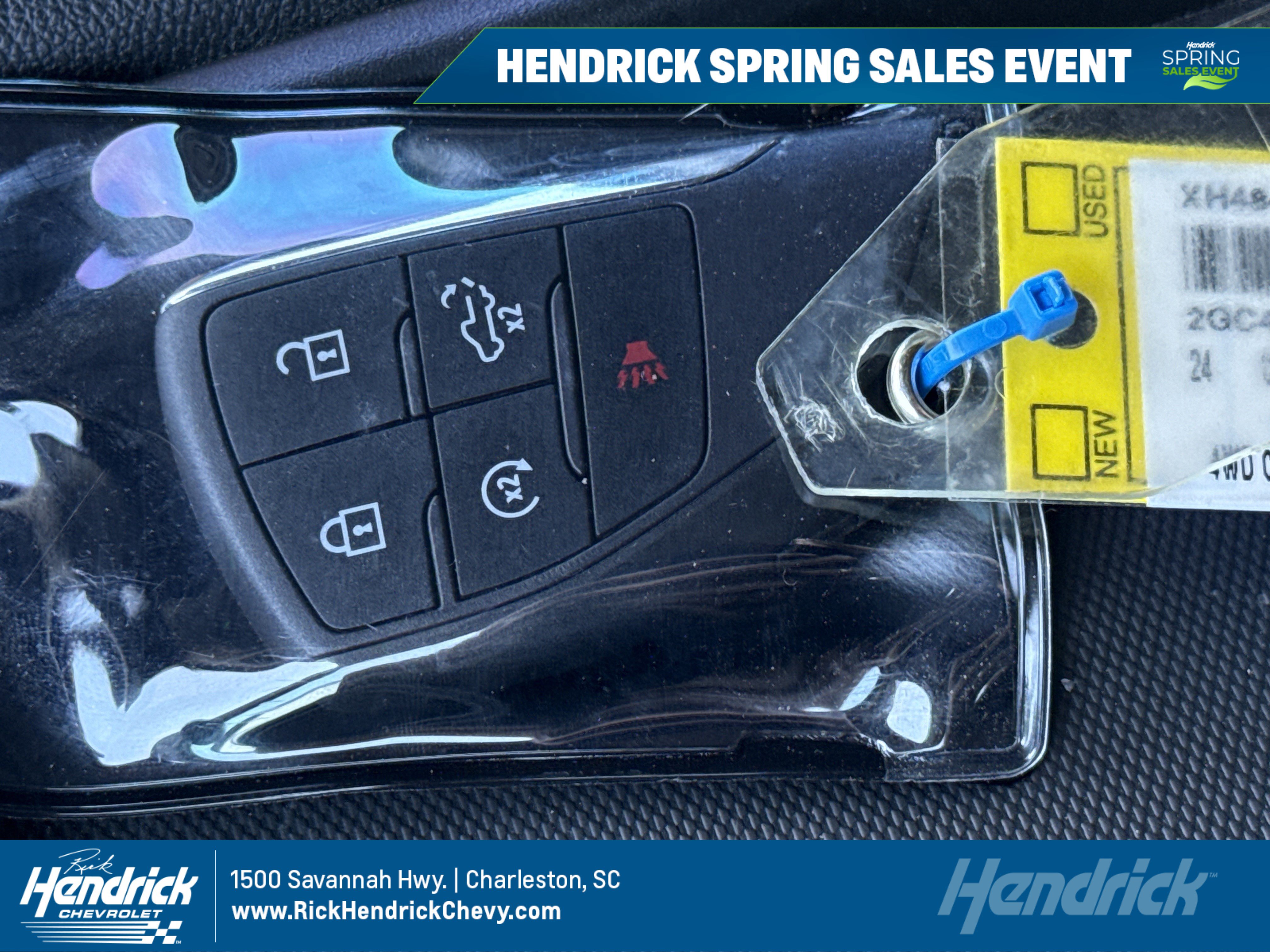 Used 2024 Chevrolet Silverado 2500 Custom w/ Custom Value Package image 1