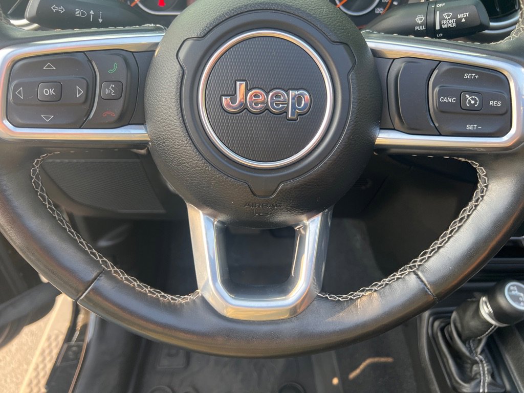 Used 2021 Jeep Gladiator Overland image 19