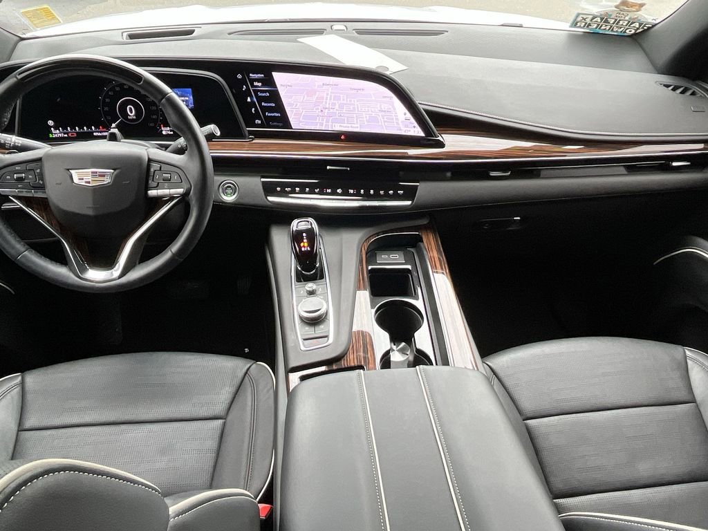 Used 2023 Cadillac Escalade ESV Premium Luxury w/ LPO, Radiant Package image 13