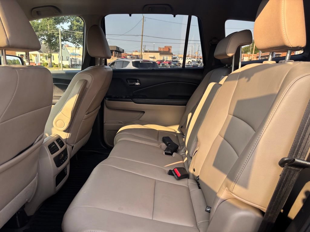 Used 2019 Honda Pilot EX-L image 19