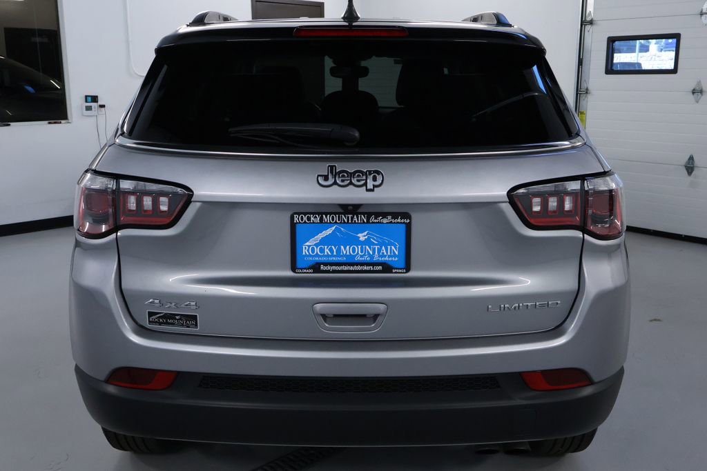 Used 2022 Jeep Compass Limited image 6