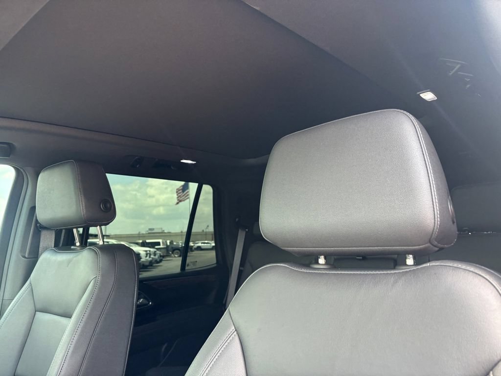 Certified 2023 Chevrolet Tahoe Z71 w/ Luxury Package AWD/4WD image 12