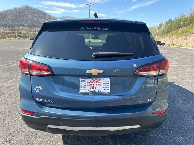 Used 2024 Chevrolet Equinox LT AWD/4WD image 3