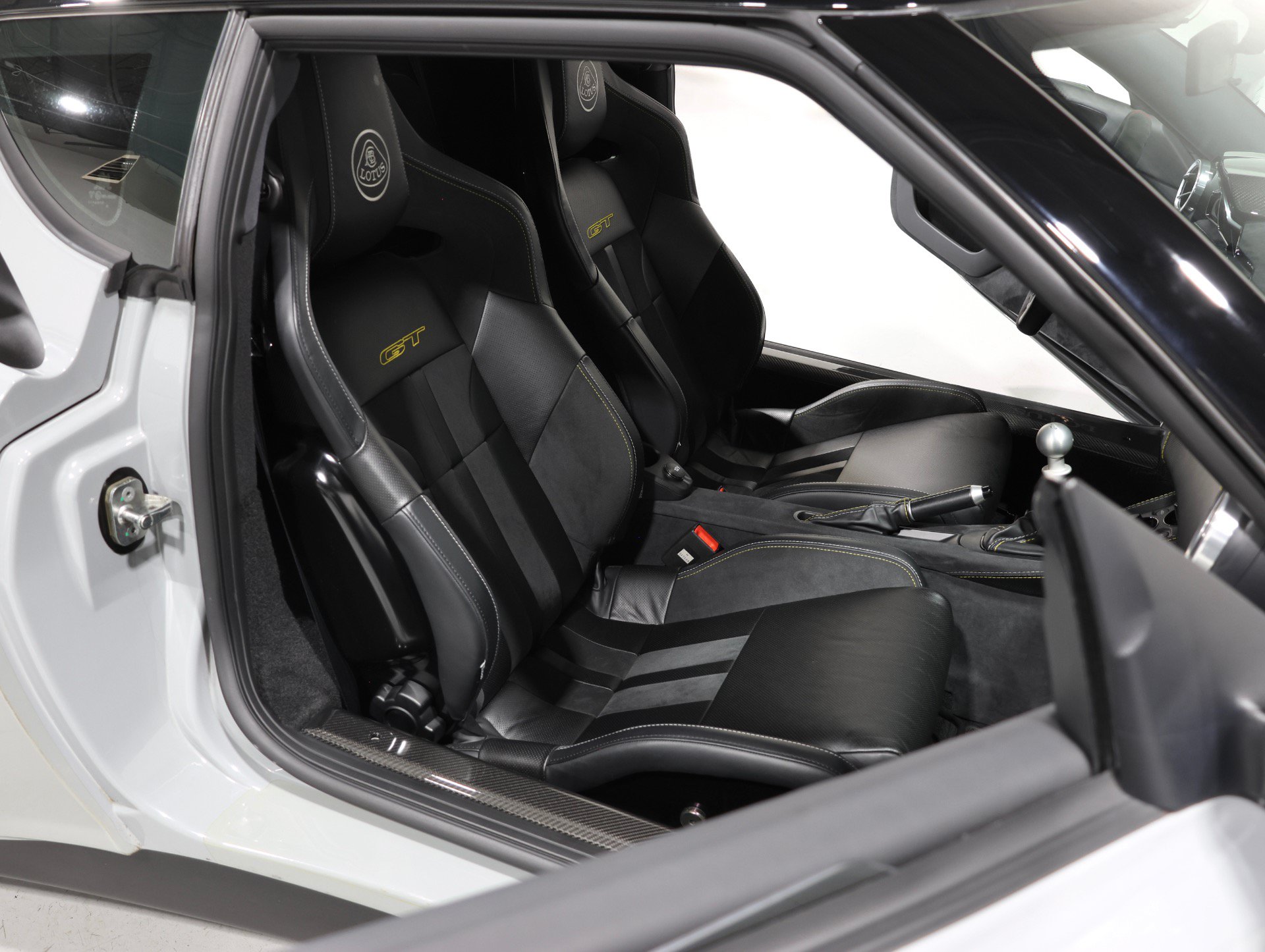 Used 2020 Lotus Evora RWD image 78