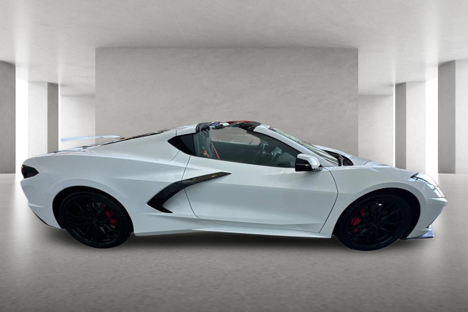 New 2027 Chevrolet Corvette Stingray Coupe w/ Z51 Performance Package RWD image 3