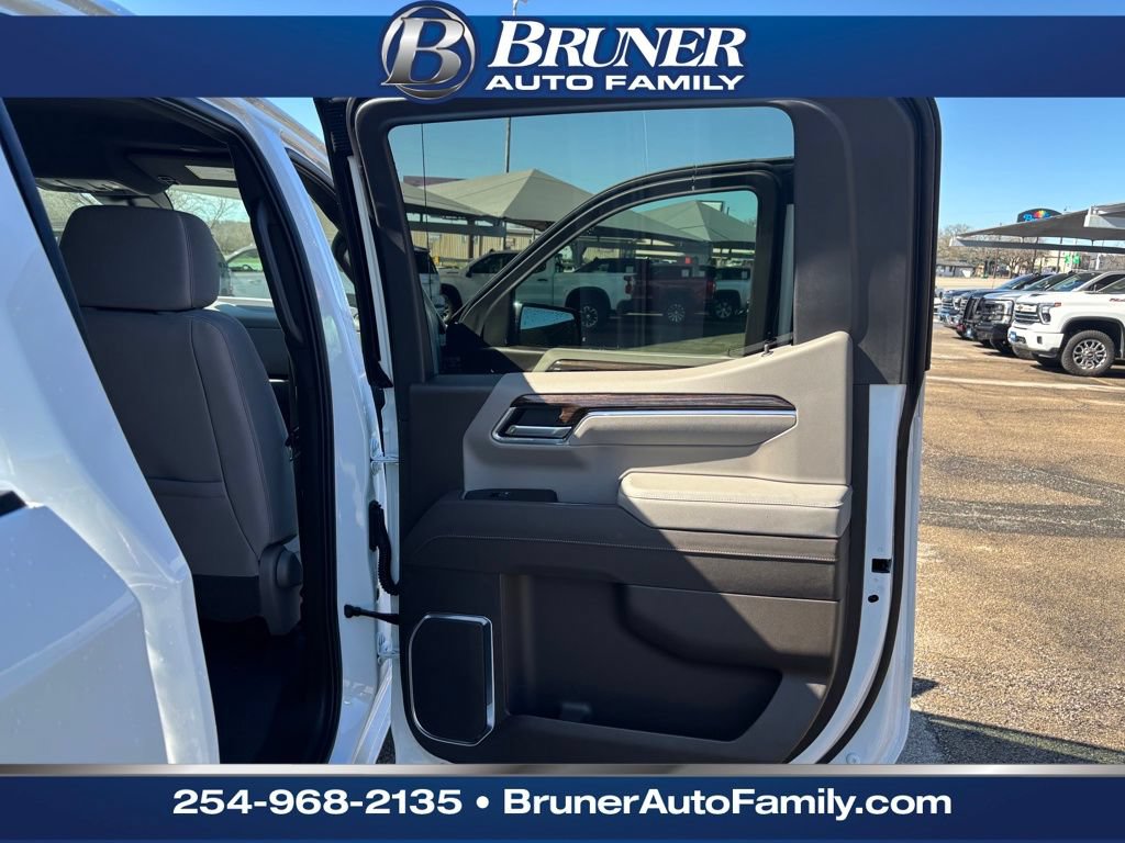 New 2026 GMC Sierra 1500 SLE AWD/4WD image 19