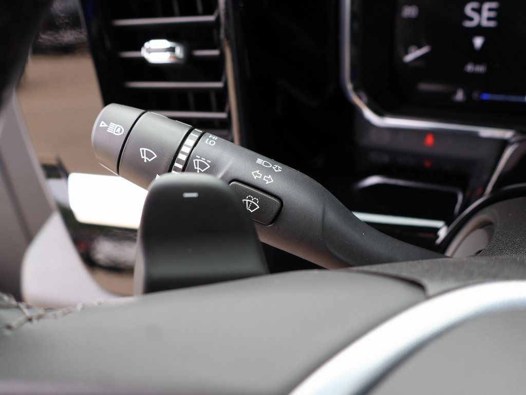 New 2026 GMC Sierra 1500 Elevation w/ Elevation Premium Package image 18