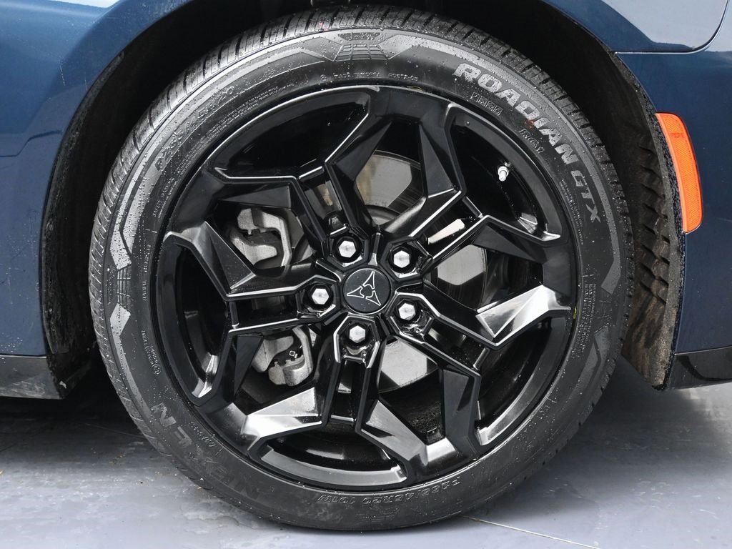 Used 2025 Dodge Charger R/T w/ Sun & Sound Package image 14