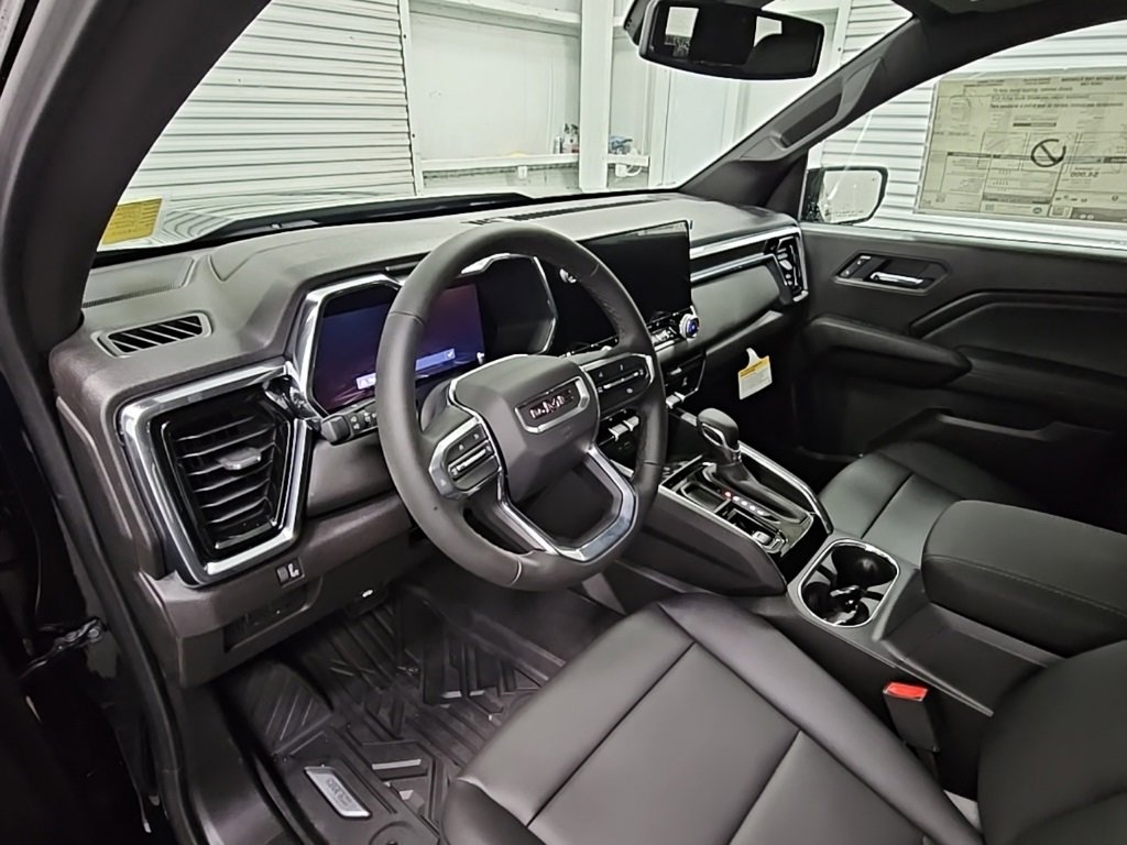 New 2026 GMC Canyon Elevation w/ Convenience Package image 11