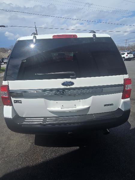 Used 2016 Ford Expedition XL image 3