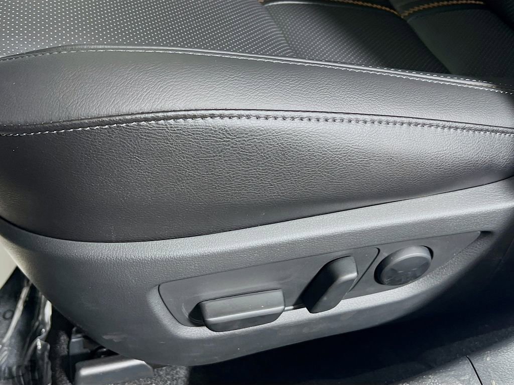 Used 2025 MAZDA CX-50 AWD 2.5 S w/ Weather Package image 17