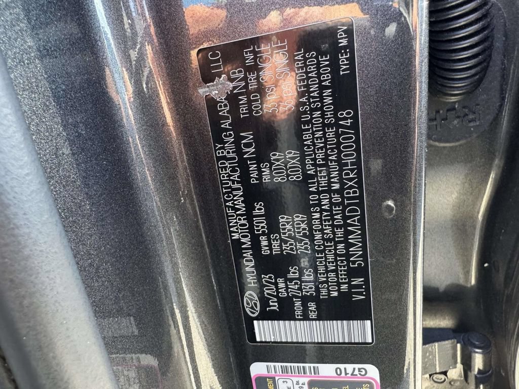 Certified 2024 Genesis GV70 2.5T w/ Select Package AWD/4WD image 19