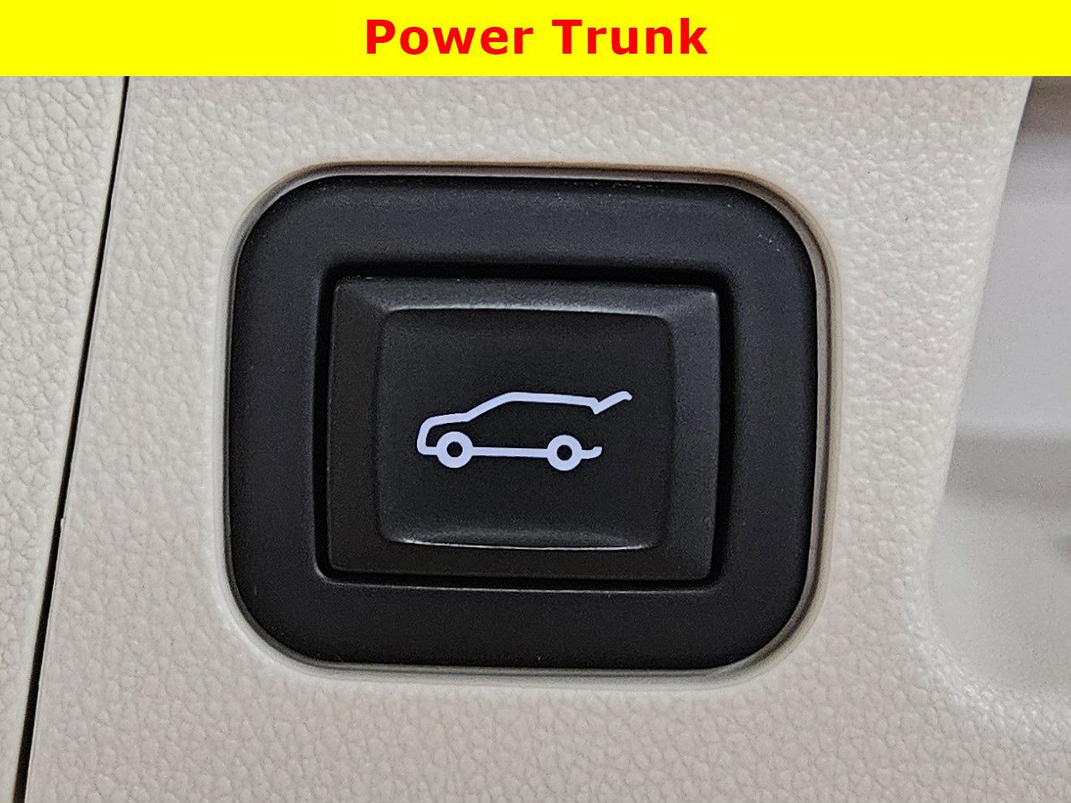 Used 2023 GMC Acadia Denali AWD/4WD image 38