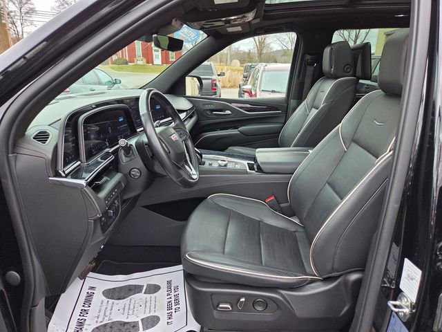 Used 2023 Cadillac Escalade Sport image 13