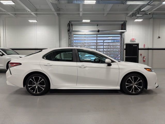 Used 2019 Toyota Camry SE image 8