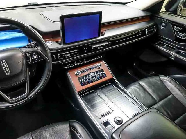 Used 2021 Lincoln Aviator Reserve w/ Equipment Group 208A AWD/4WD image 15