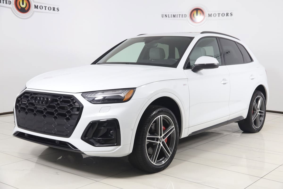 Used 2024 Audi Q5 e Prestige AWD/4WD image 5