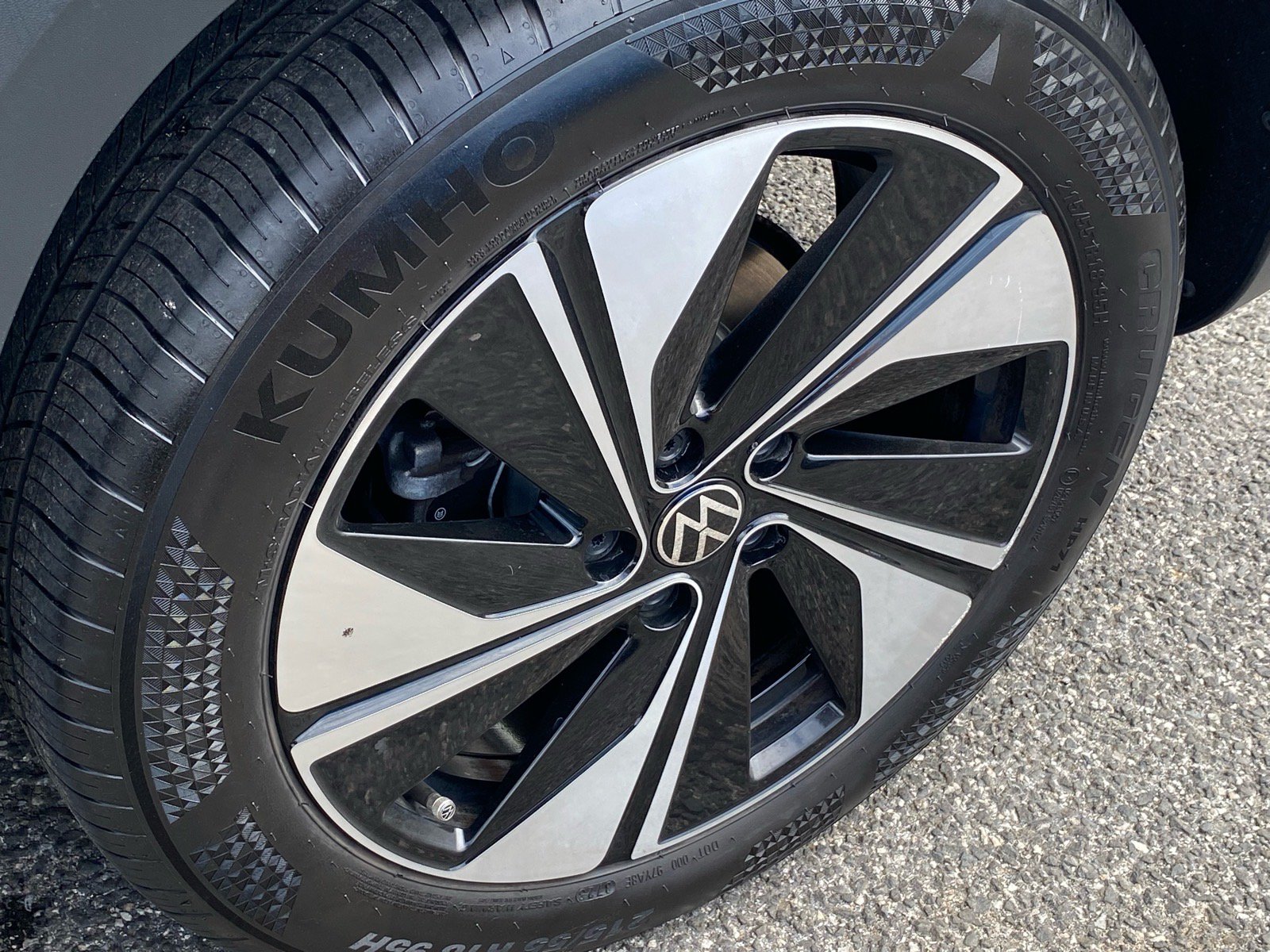 Certified 2024 Volkswagen Taos SE AWD/4WD image 20
