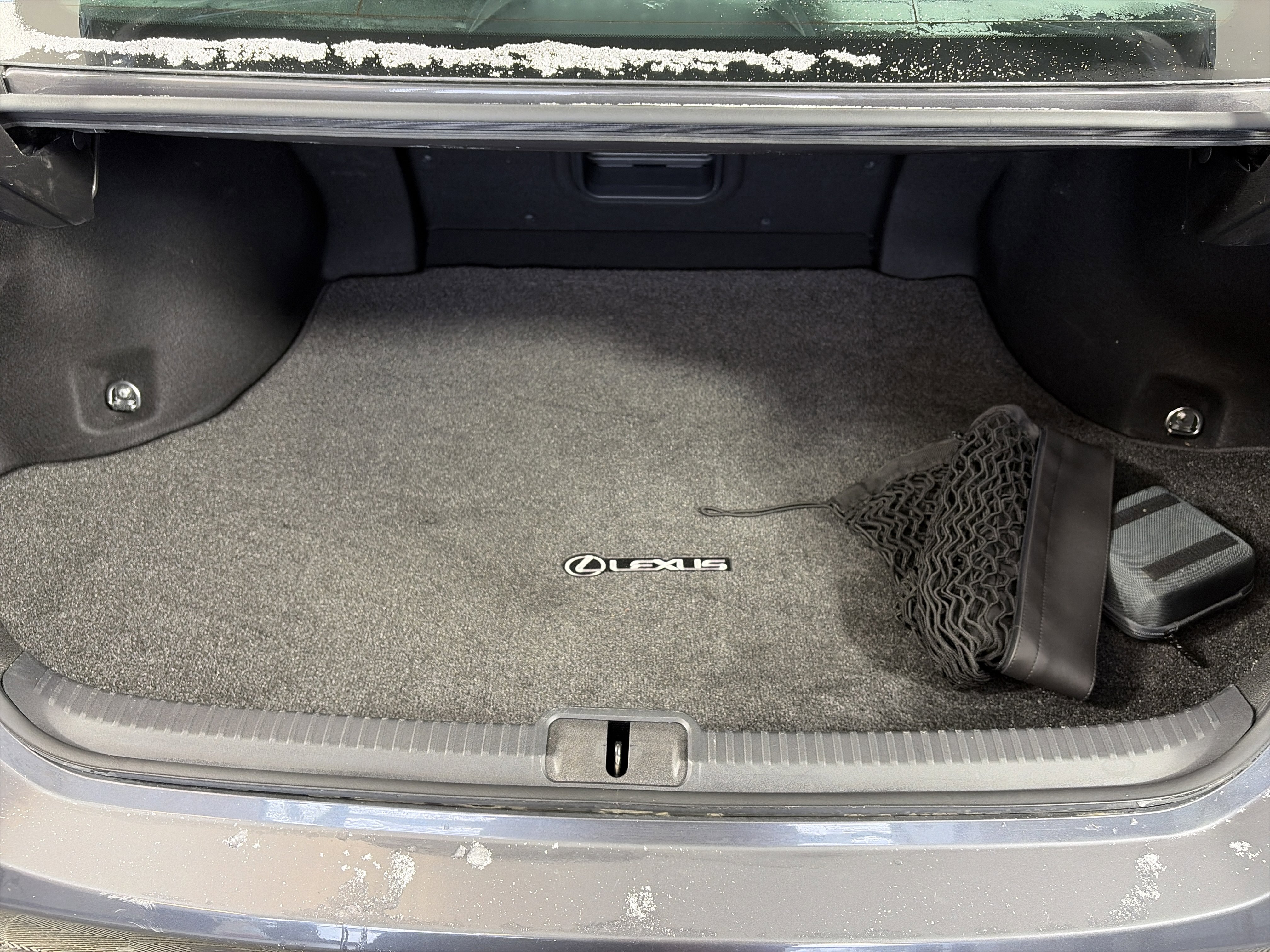 Used 2022 Lexus ES 300h F Sport w/ Accessory Package image 14