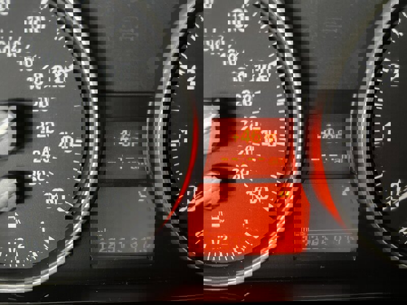 Used 2011 BMW 328i xDrive Coupe image 15