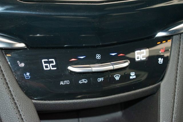 Certified 2023 Cadillac XT6 Premium Luxury w/ Technology Package AWD/4WD image 35