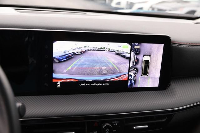 Certified 2025 Nissan Kicks SR FWD image 16