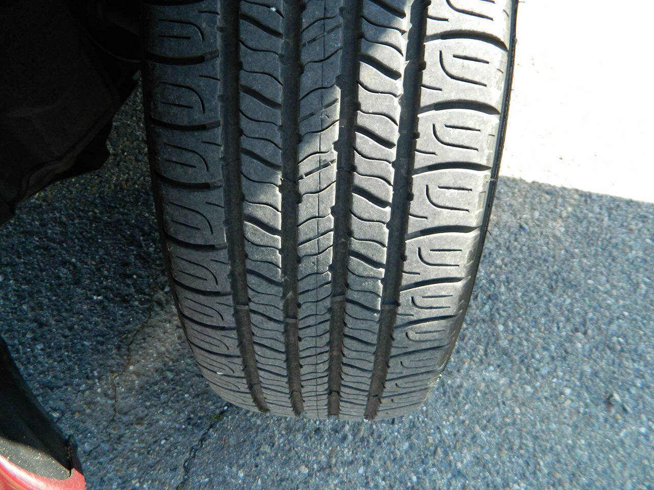 Used 2009 Nissan Rogue S image 24