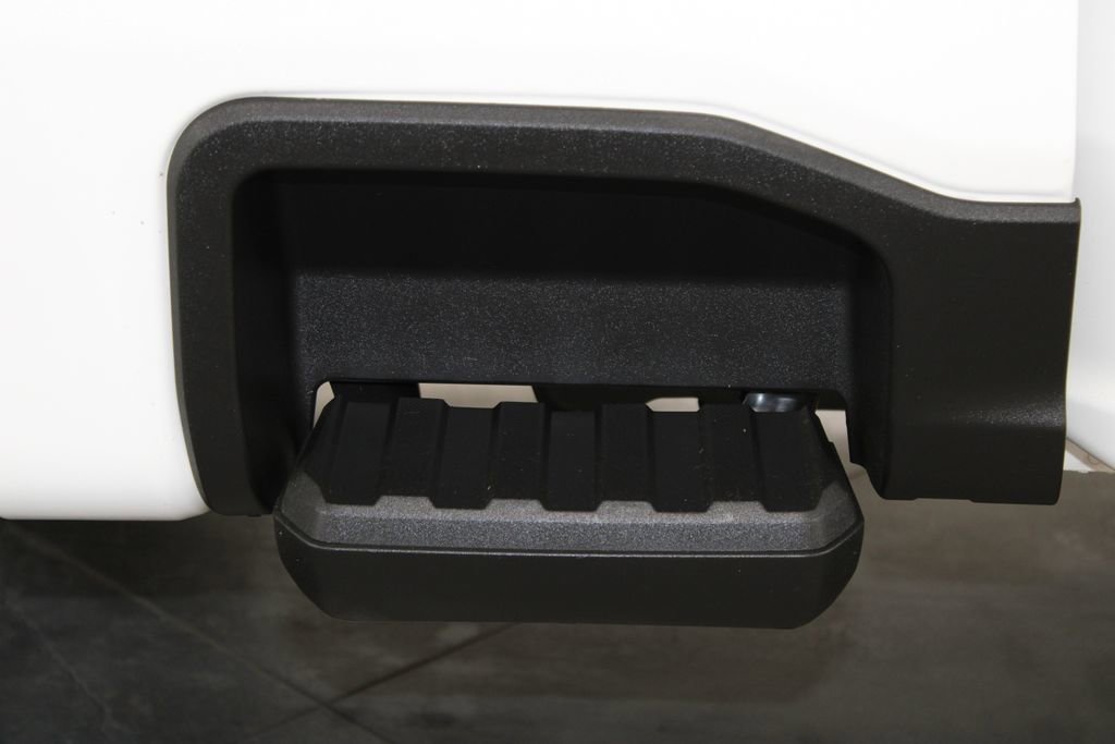 Used 2025 Ford F250 Platinum image 16