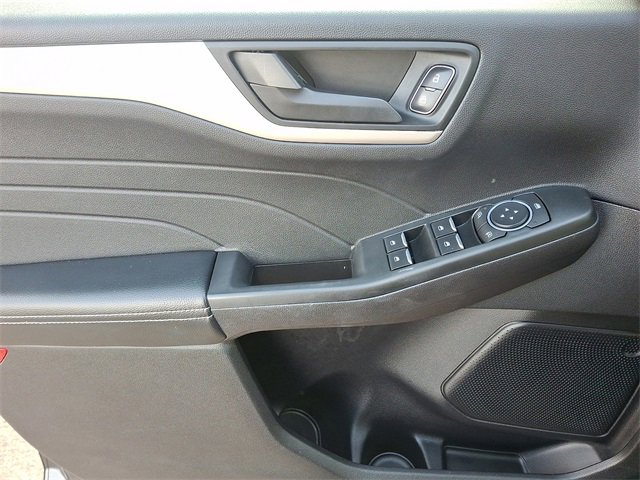 Used 2022 Ford Escape SE w/ Convenience Package image 12