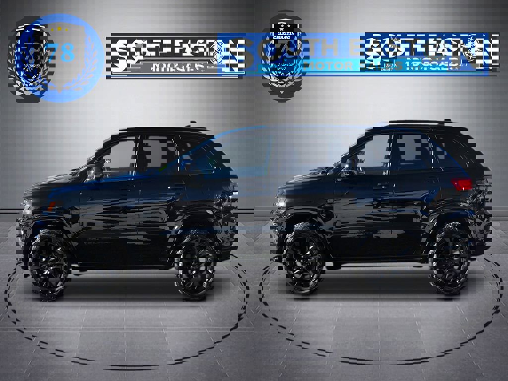 Used 2019 Jeep Grand Cherokee Altitude image 7