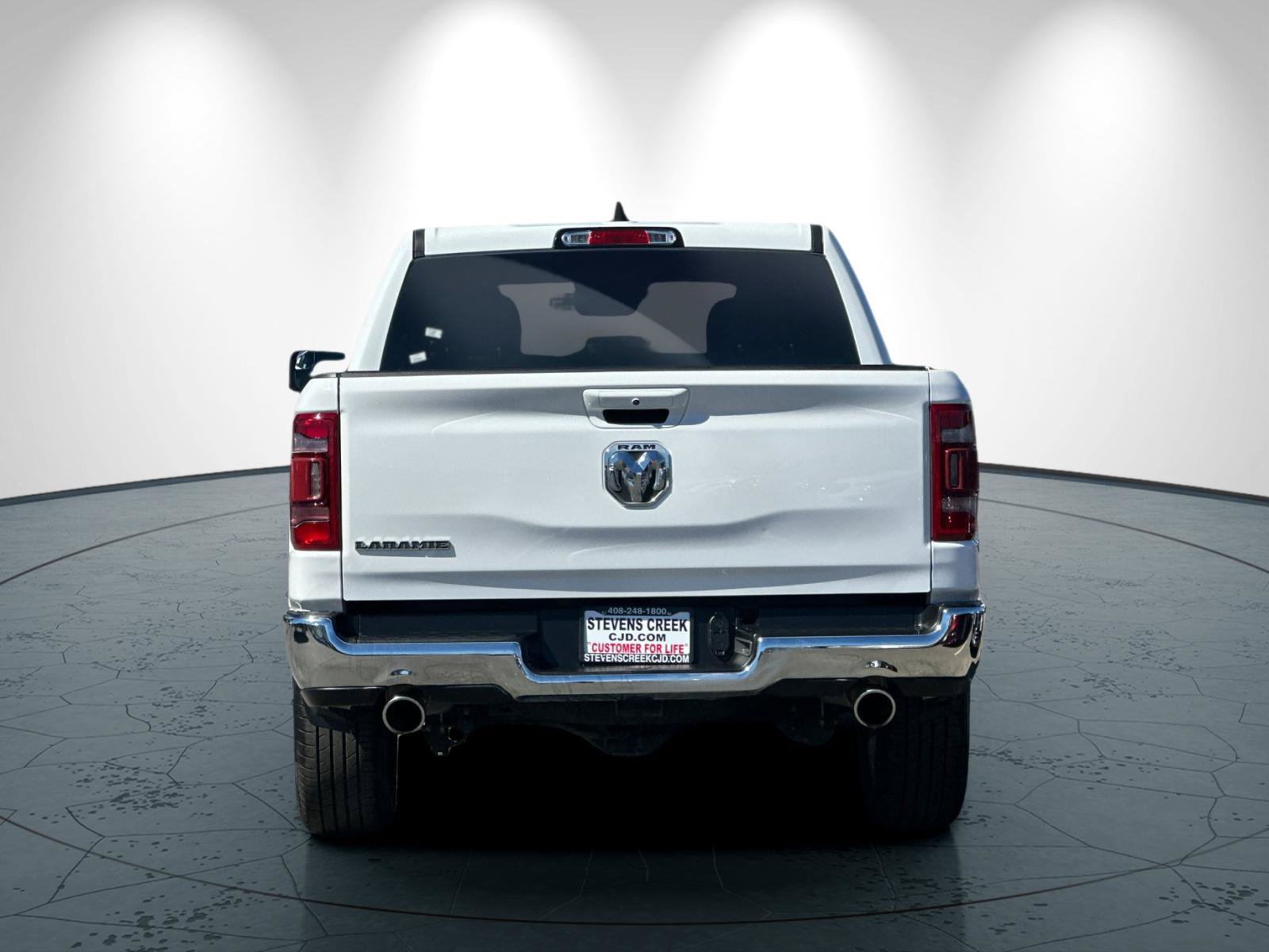 Used 2024 RAM 1500 Laramie RWD image 5