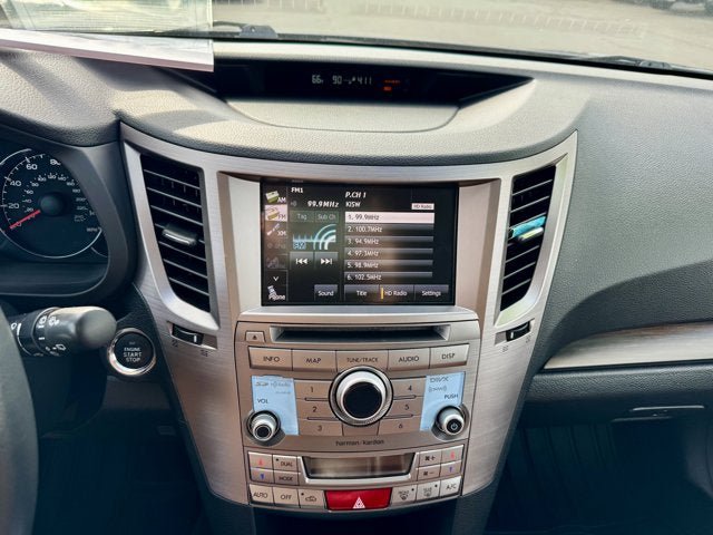 Used 2014 Subaru Outback 2.5i Limited AWD/4WD image 17