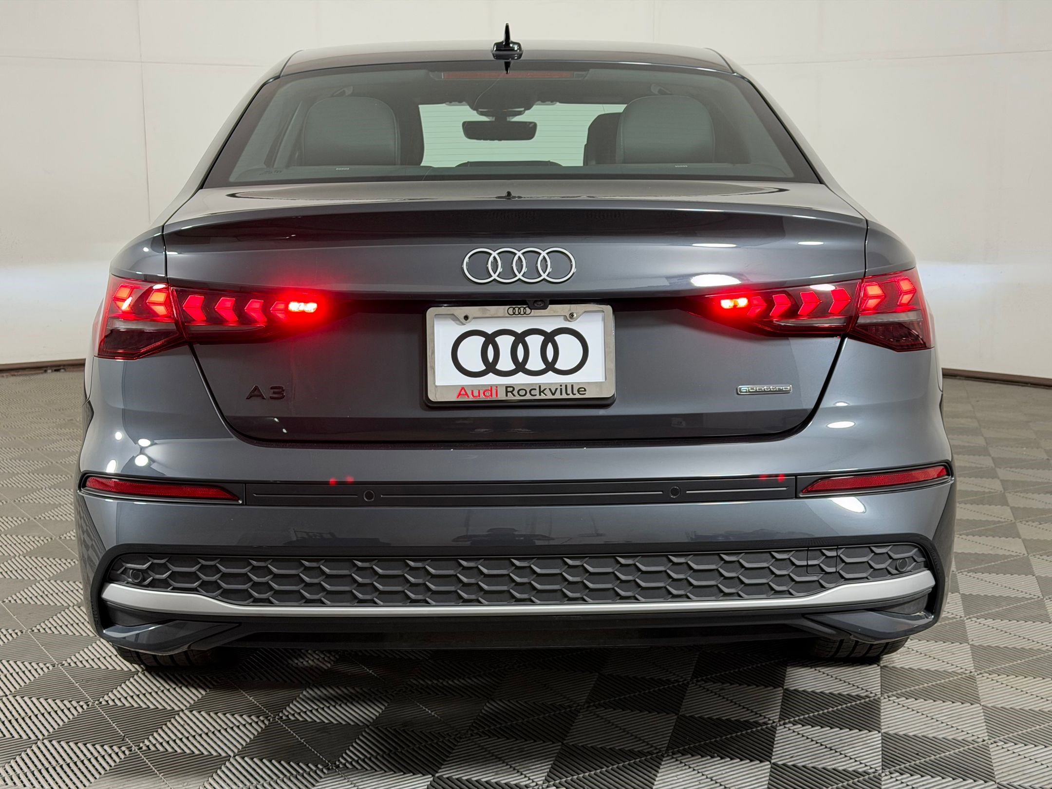 Used 2025 Audi A3 2.0T Premium Plus w/ Premium Plus Package AWD/4WD image 10