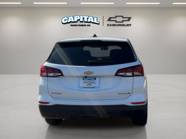 Used 2022 Chevrolet Equinox LS w/ LS Convenience Package FWD image 4