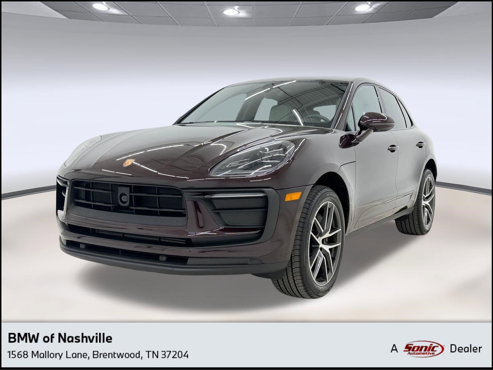 Used 2025 Porsche Macan image 1