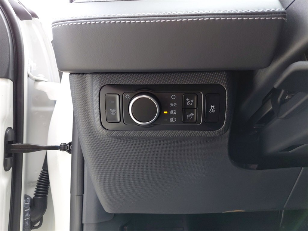 New 2025 Ford Mustang Mach-E Premium image 29