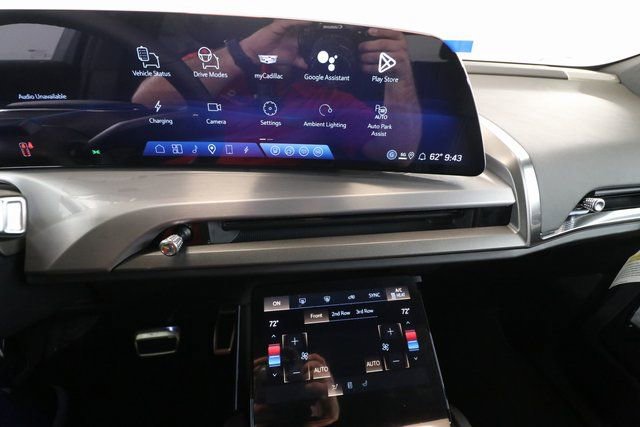 New 2026 Cadillac Vistiq Sport image 15