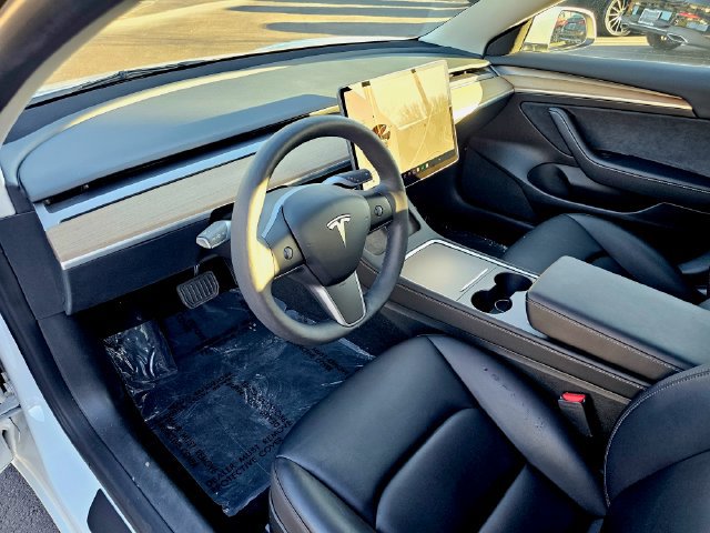Used 2023 Tesla Model 3 Standard Range RWD image 14