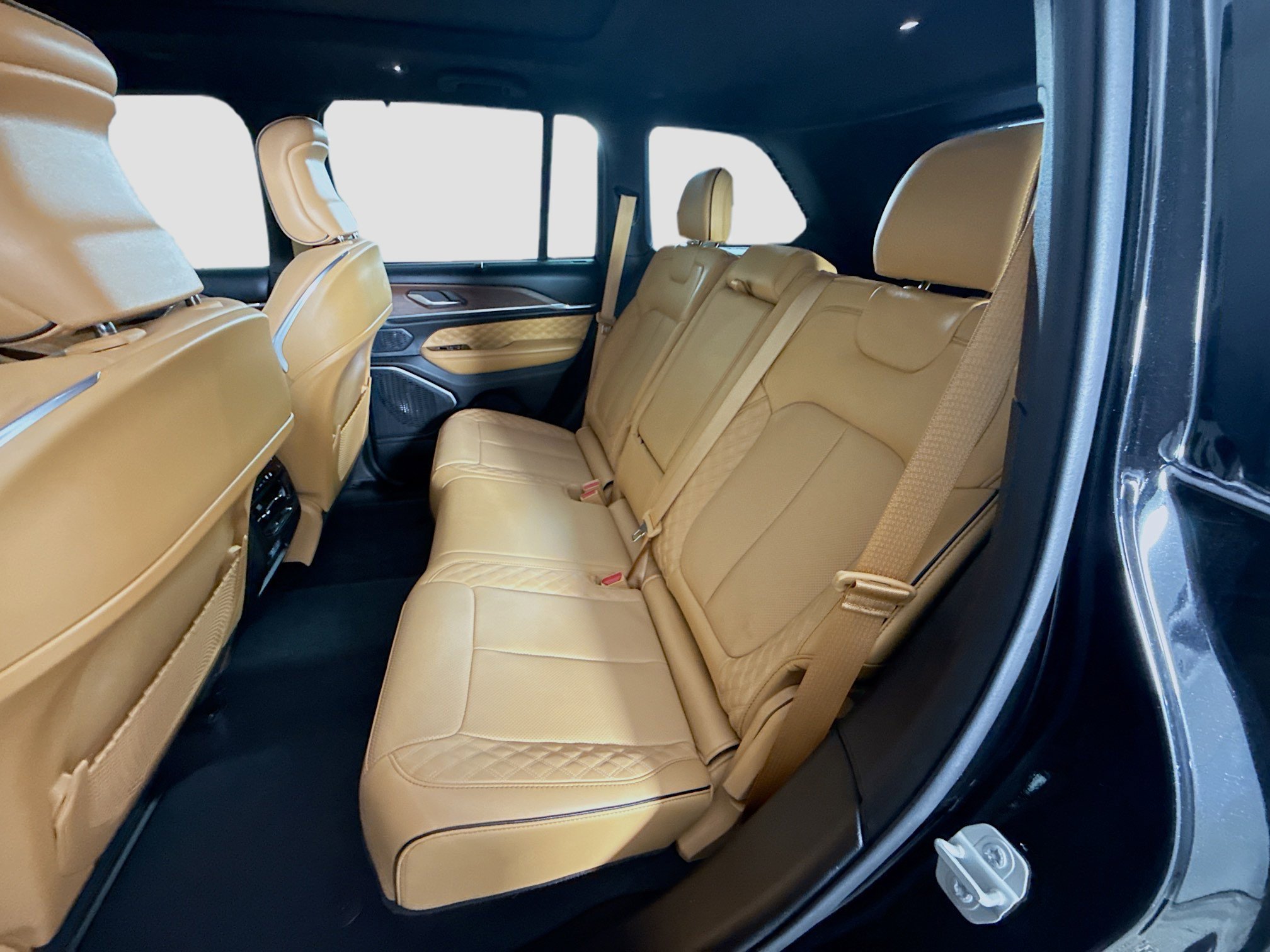 Used 2024 Jeep Grand Cherokee Summit w/ Adv Protech Group IV image 25