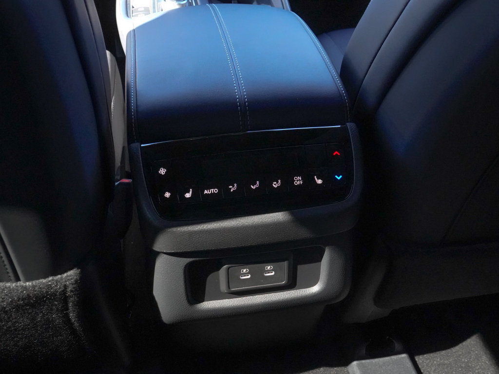 Certified 2026 INFINITI QX60 Sport w/ Dark Cargo Package AWD/4WD image 22
