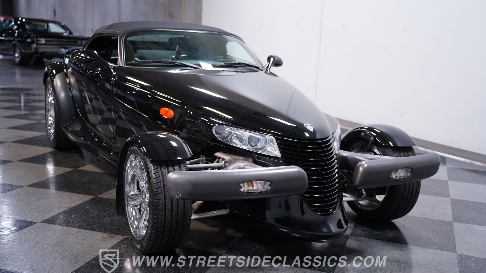 Used 1999 Plymouth Prowler RWD image 15