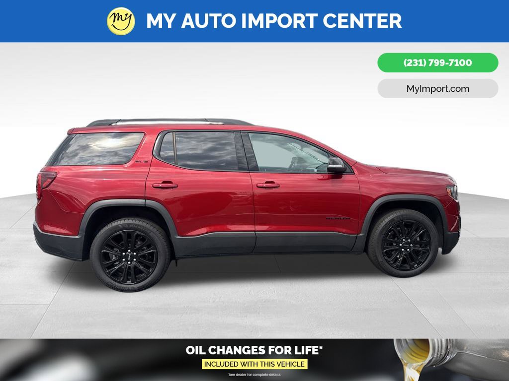Used 2023 GMC Acadia SLE w/ Driver Convenience Package FWD image 8