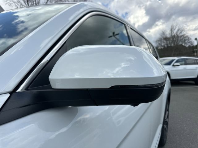 New 2026 Volkswagen Atlas SEL Premium R-Line image 10