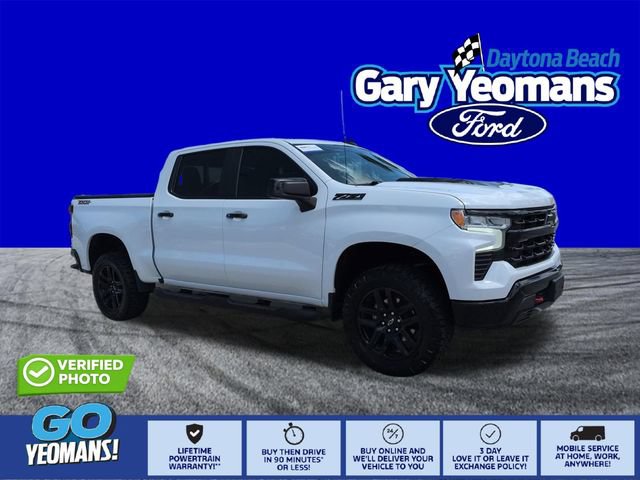 Used 2024 Chevrolet Silverado 1500 LT Trail Boss w/ Convenience Package II AWD/4WD image 1