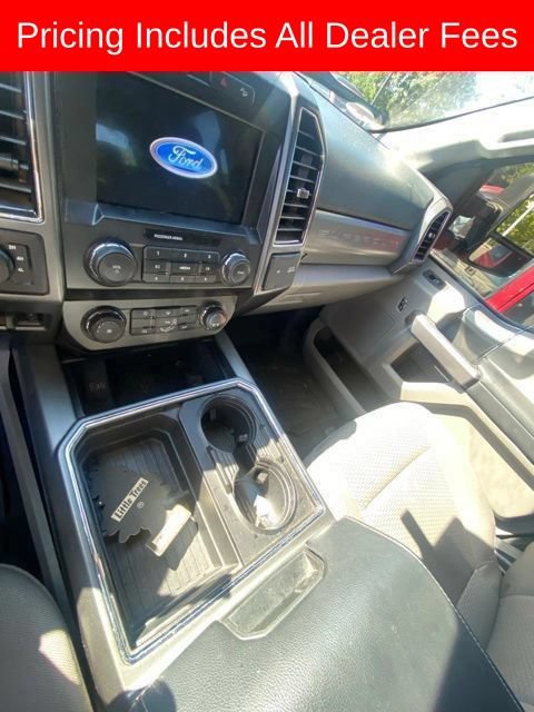 Used 2022 Ford F250 XLT w/ Black Appearance Package AWD/4WD image 6